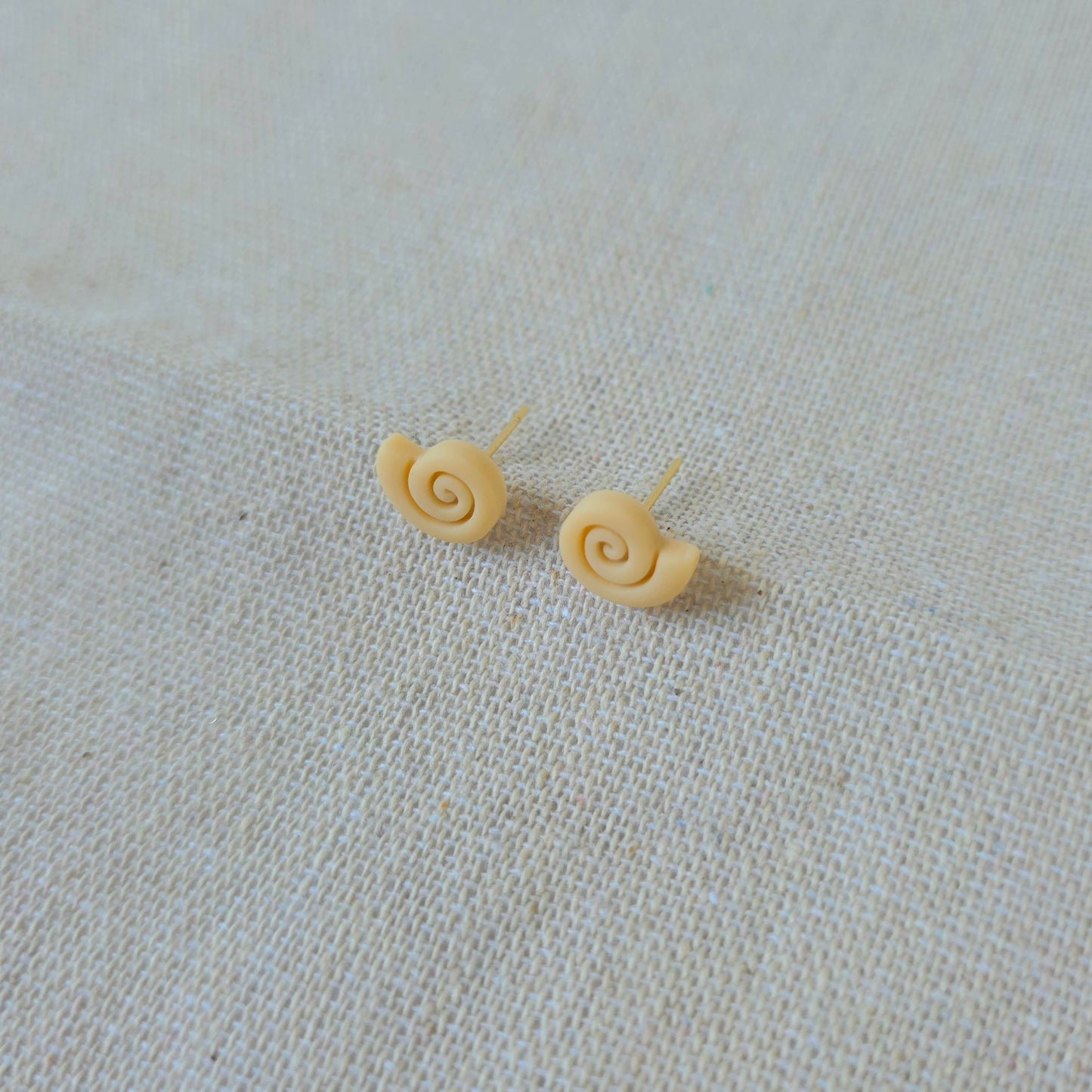 Earrings Nude Spiral
